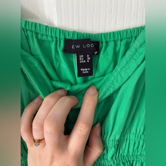 Green Sleeveless Maxi Dress - Picture 3 of 4